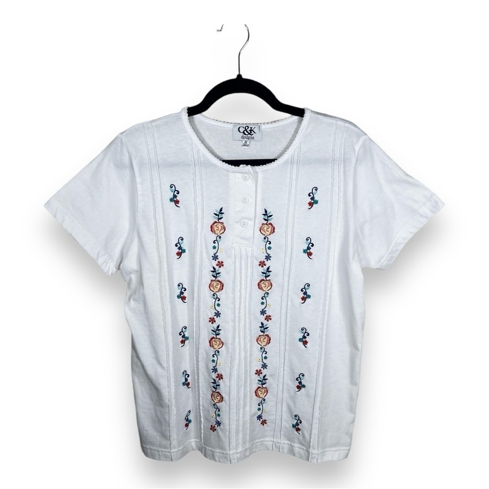 VINTAGE C&K DESIGNS WHITE FLORAL EMBROIDERED TEE COTTAGECORE COTTON STRETCH SOFT